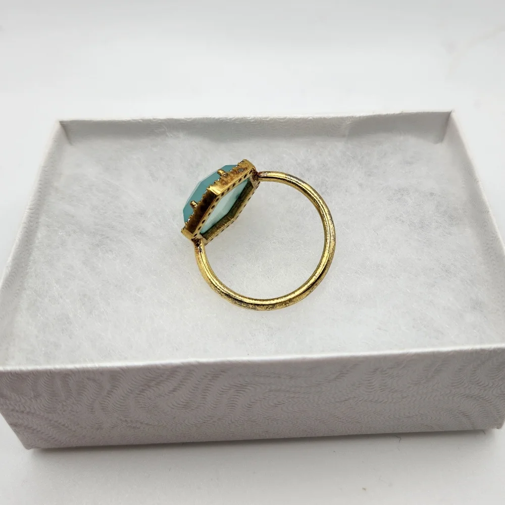 Elegant Gold and Blue Hexagon Ring